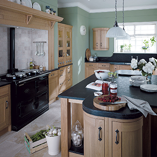 Milton Oak Classic Kitchen